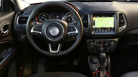 Jeep Compass Trailhawk (2017) review