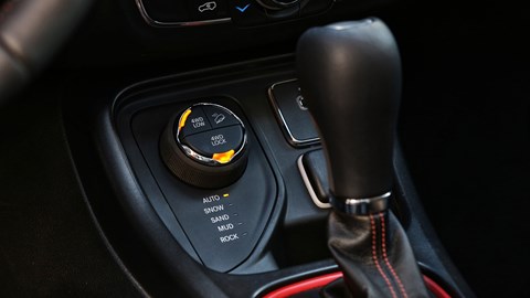 Jeep Compass Trailhawk (2017) review