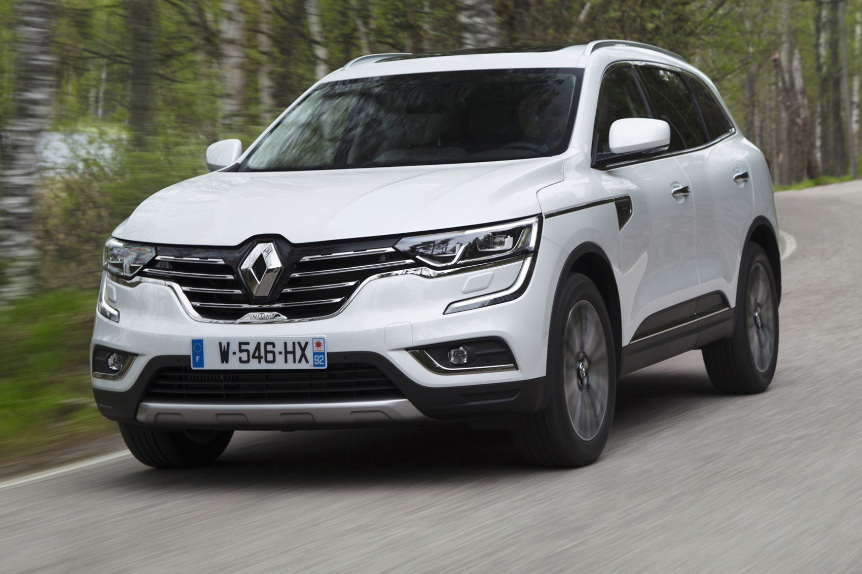 Renault Koleos 4X4 AT On Road Price (Diesel), Features & Specs, Images