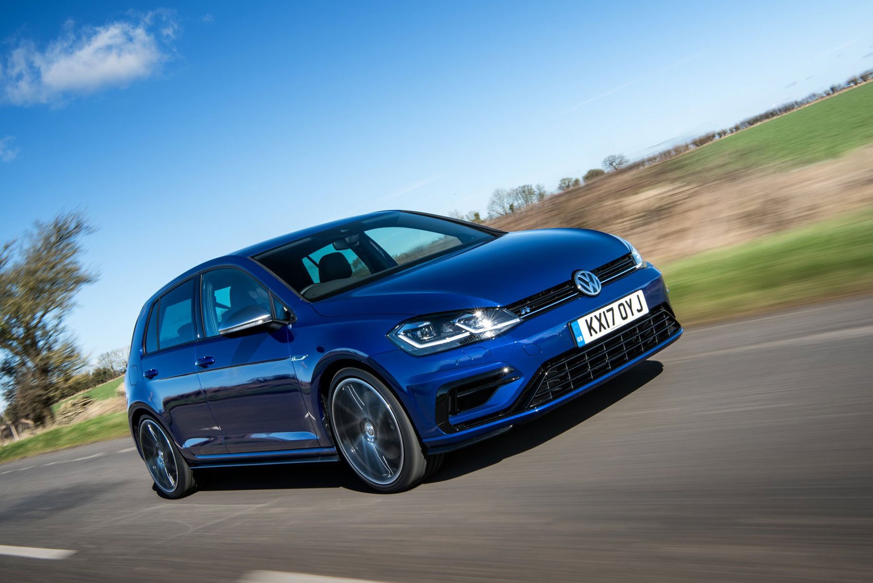 New 2017 VW Golf R review by CAR magazine