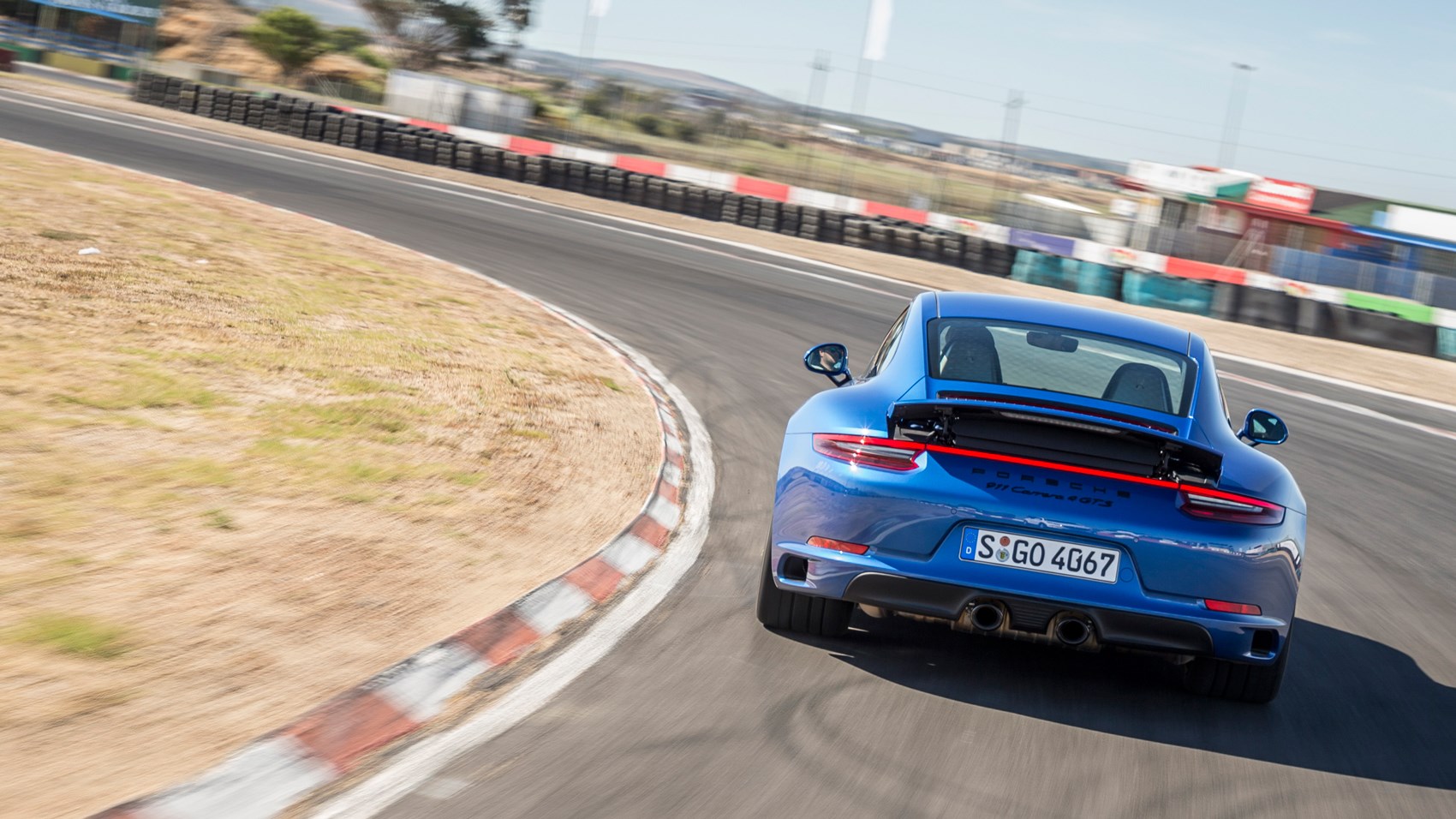 Porsche 911 Carrera 4 GTS (2018) review: all the trimmings | CAR Magazine