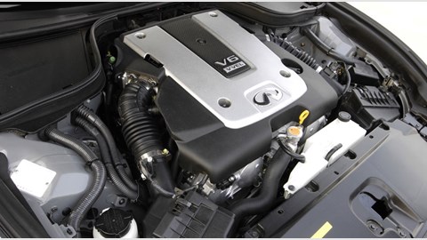 Infiniti G37 Coupe engine
