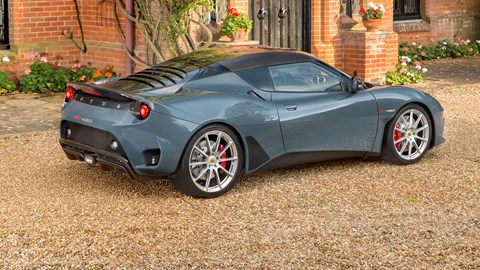 GT430 Sport does without the rear wing and comes with narrower wheels as standard