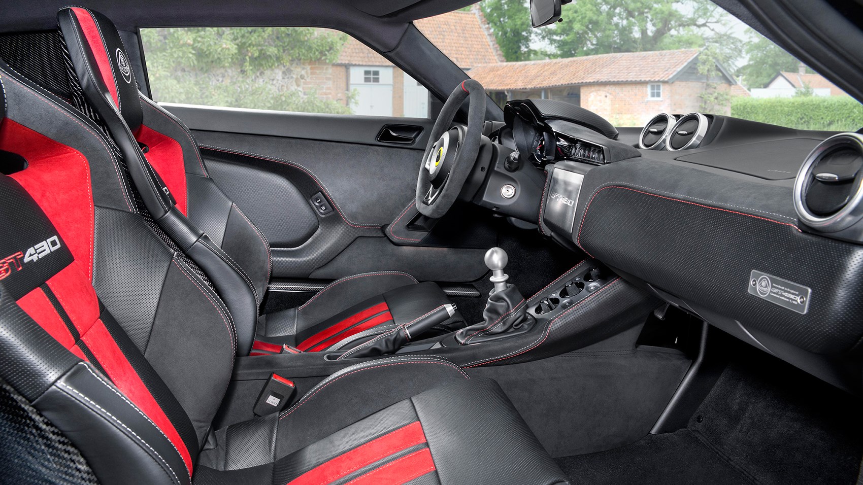 Lotus Evora GT430 interior