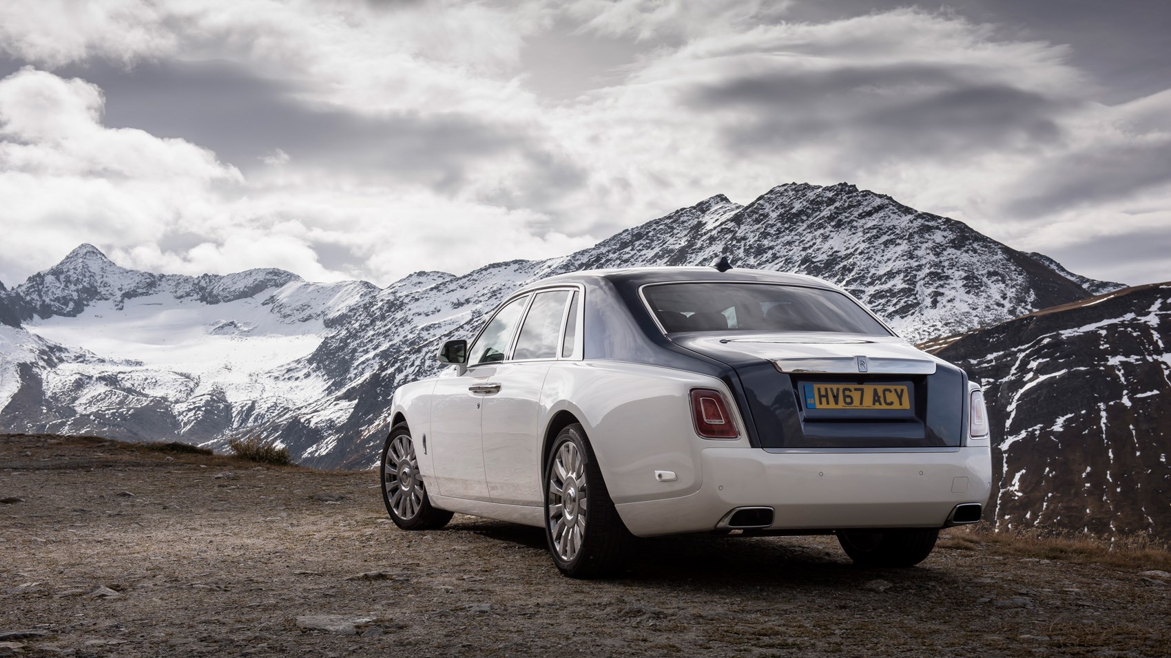 Rolls-Royce Phantom (2017) review