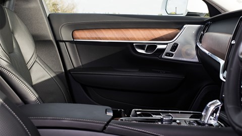 Volvo V90 T8 Twin Engine plug-in hybrid review