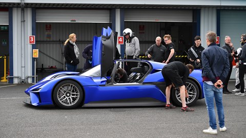 Nio EP9 (2017) review