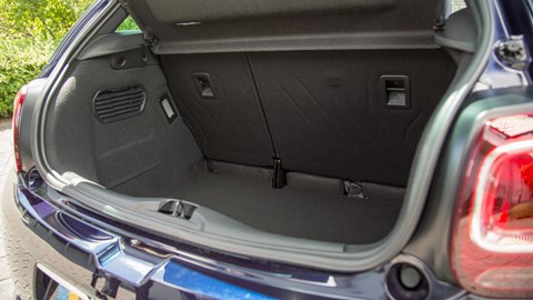 DS 3 Ines de la Fressange (2017) review