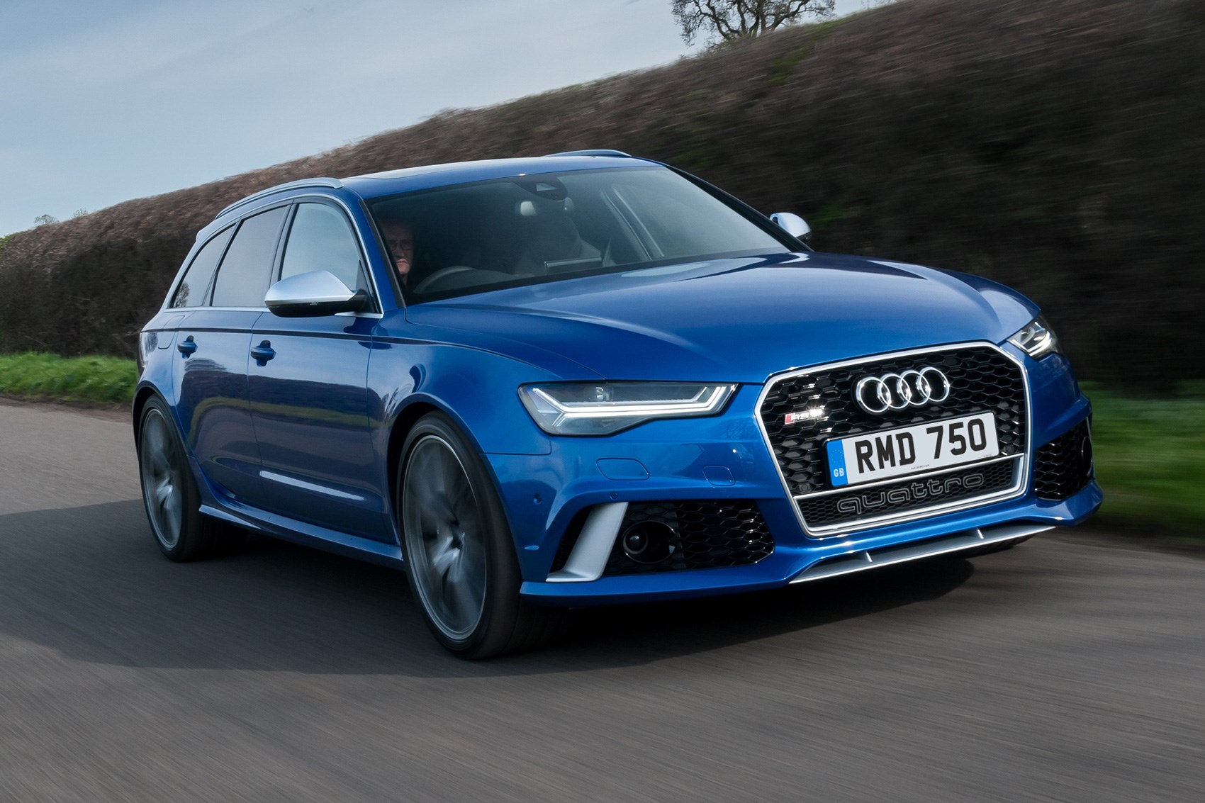 Audi RS6 Avant Performance (2017) review