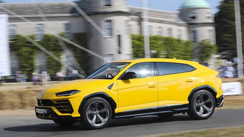 A new aesthetic for Lamborghini: the Urus SUV!