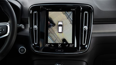 Volvo XC40 Sensus touchscreen: the same touchscreen as the big Volvos