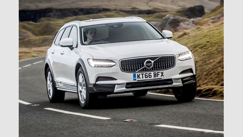 Volvo V90 D5 Cross Country Pro (2017) review: still country elite?
