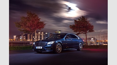 Mercedes S350d review at night