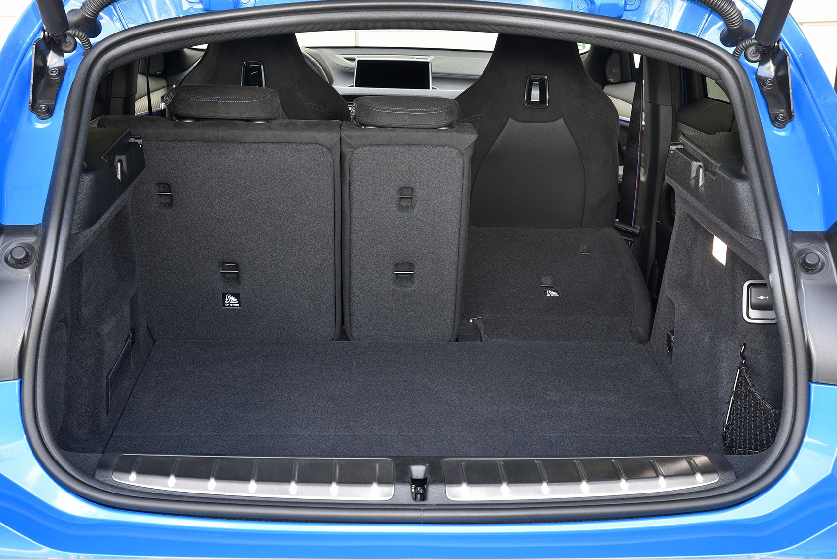 BMW X2 boot space