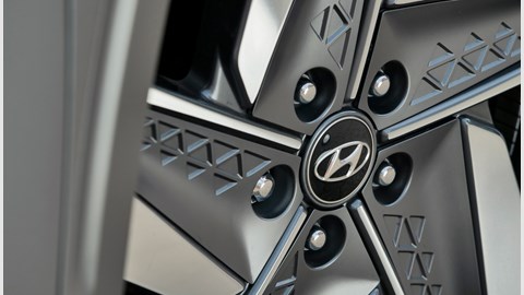 Hyundai NEXO fuel-cell review: zen master