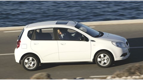 Chevrolet Aveo side