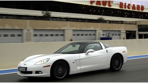 Corvette C6 front three-quarter