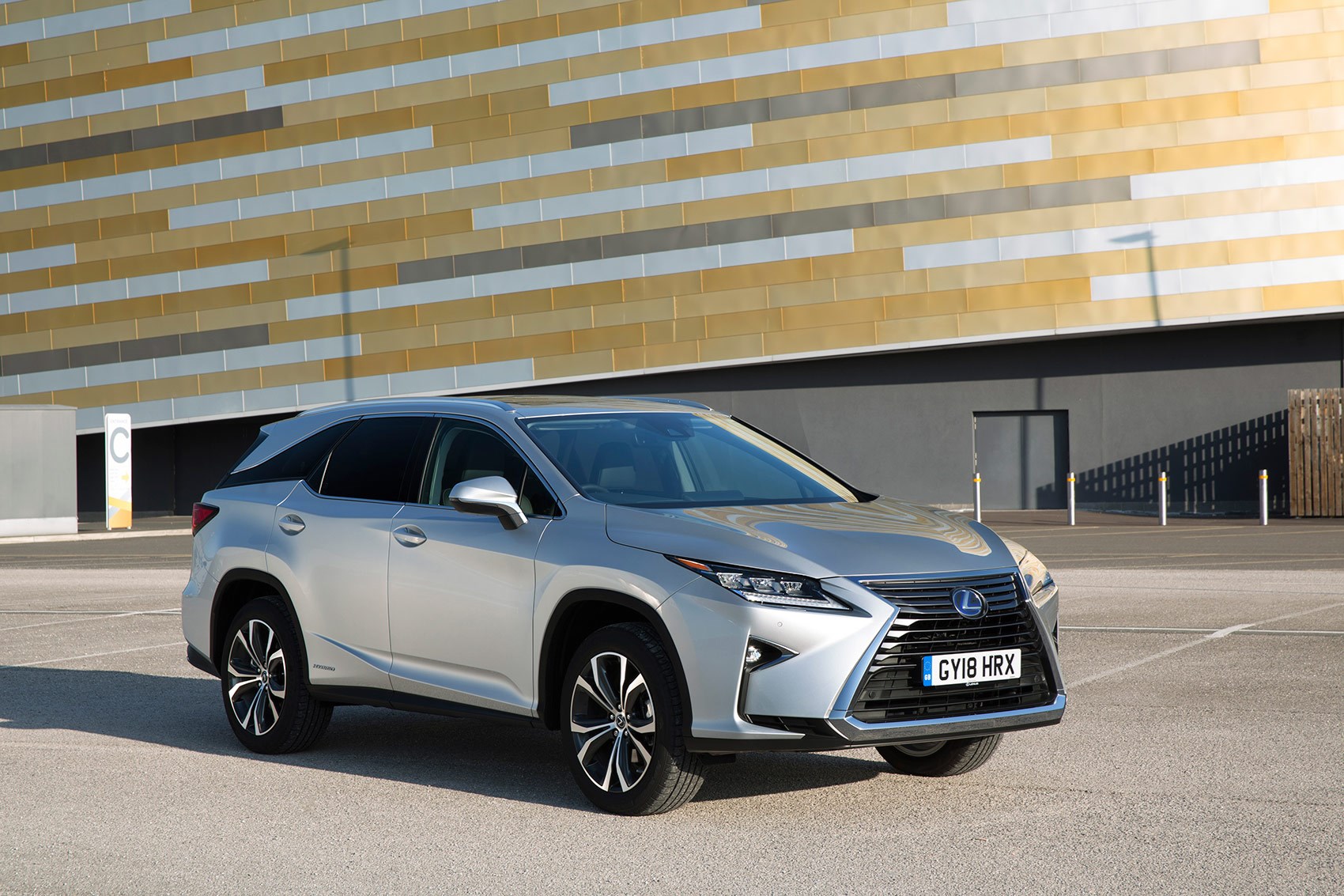 Lexus RX 450hL UK prices and specs: costs from £50,095 for the SE trim, £54,095 for Luxury and £61,995 for the Premier spec