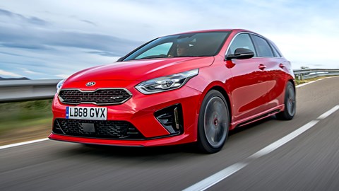 New Kia Ceed Review: Old-school Ergonomics Meets Cutting-edge Tech ...