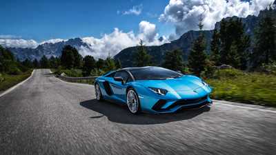 Lamborghini Aventador S Roadster review: the wild child matures