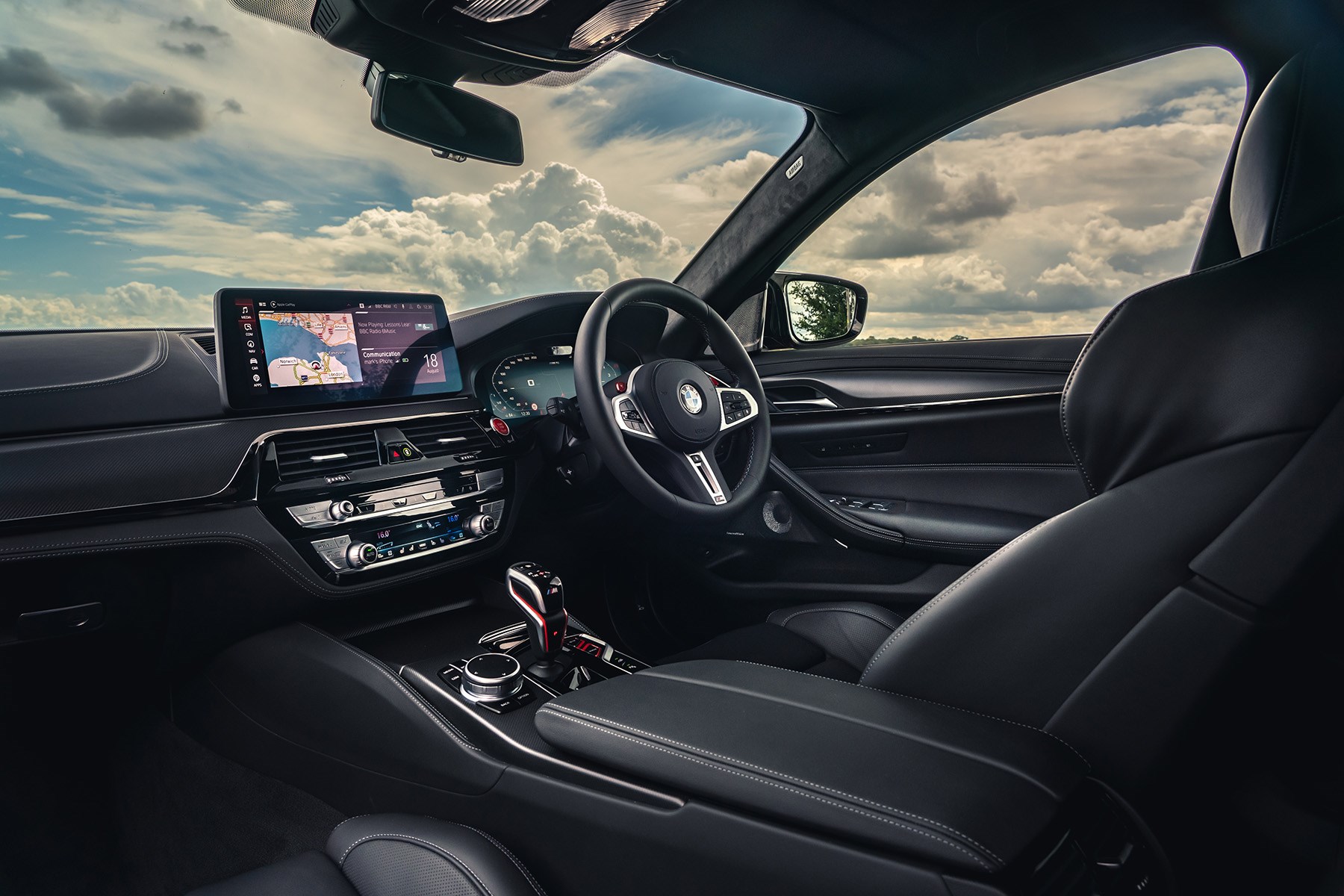 BMW M5 Competition interior 2020