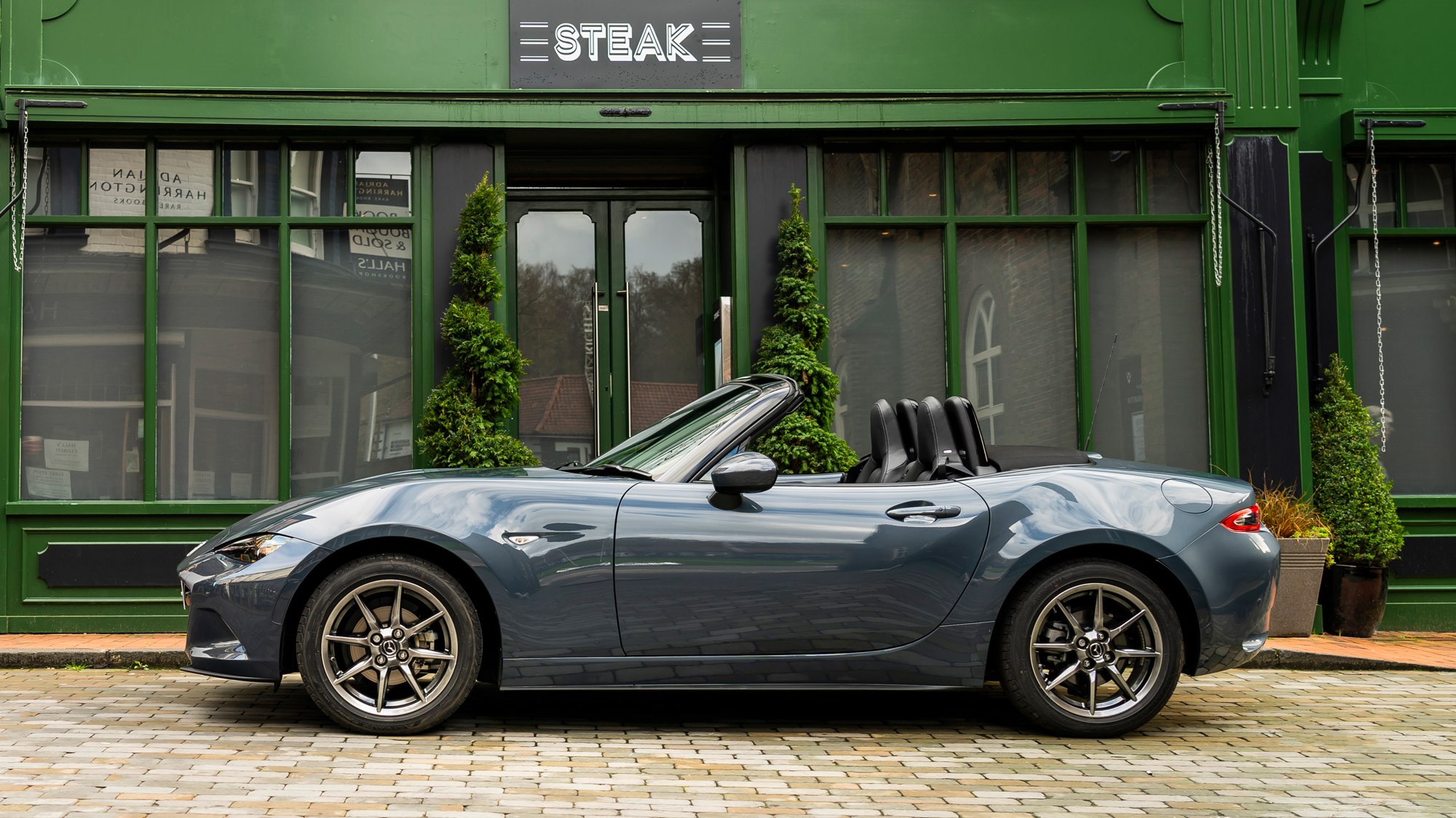 Mazda MX-5 review, side view