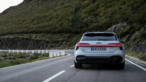 Audi A6 Avant (2025) rear
