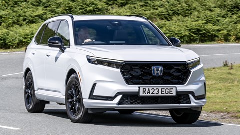 Honda CR-V e:PHEV - front cornering