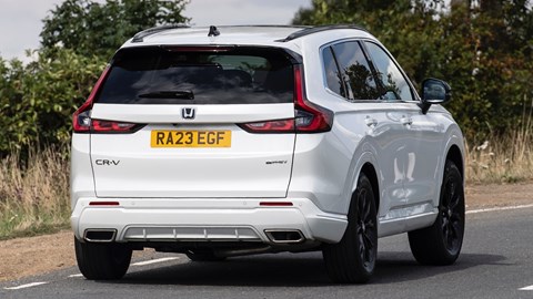 Honda CR-V rear cornering