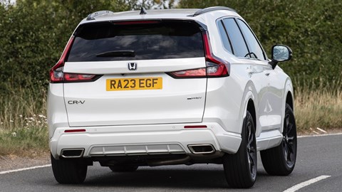 Honda CR-V rear cornering