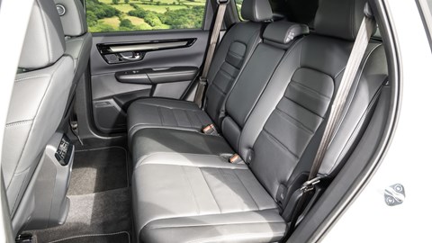 Honda CR-V e:PHEV - rear seats