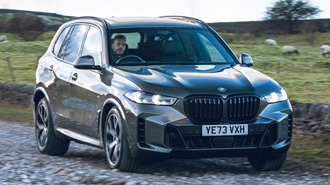 BMW X5 50e front driving