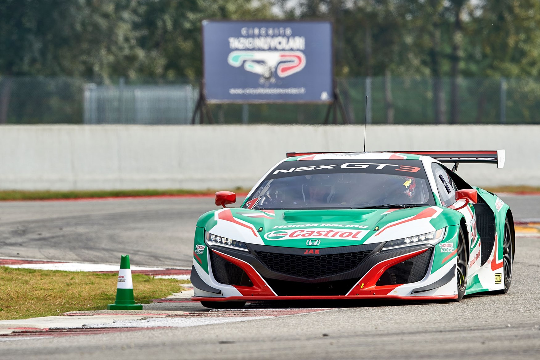 Honda NSX GT3 review user friendly weapon CAR Magazine