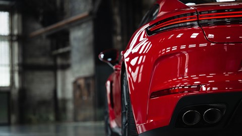 Porsche Panamera GTS: exhaust and rear light detail