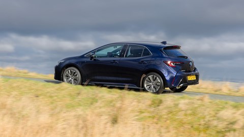 Toyota Corolla - 2023 facelift review, side view, blue, driving