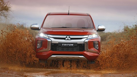 Mud splash Mitsubishi L200