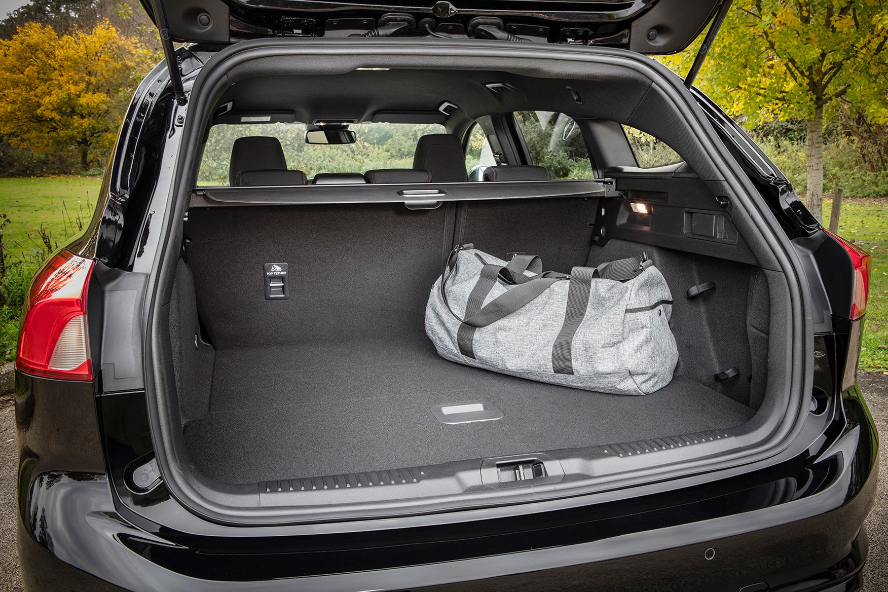 Ford Focus Estate Interior Size Cabinets Matttroy ford-focus-estate-interior-size-cabinets-matttroy