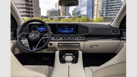 GLE interior
