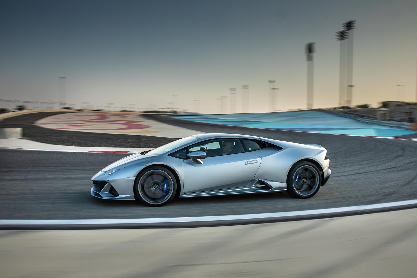 New Lamborghini Huracan Evo: side profile of the £206,000 supercar New Lamborghini Huracan Evo: side profile of the £206,000 supercar