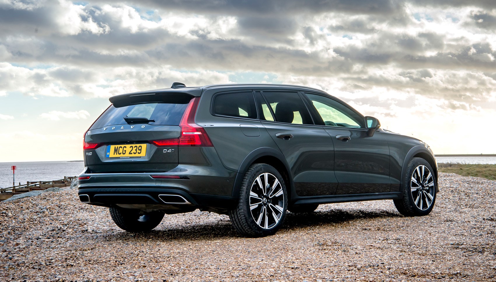 Volvo V60 Cross Country review 2023: the Swedish wagon in smart wellies