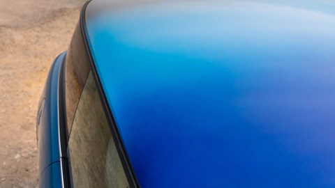 Mini Cooper SE Electric - roof