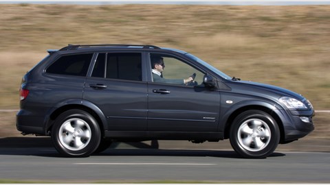 Ssangyong Kyron 2.0 S 2WD CAR review: side view photo