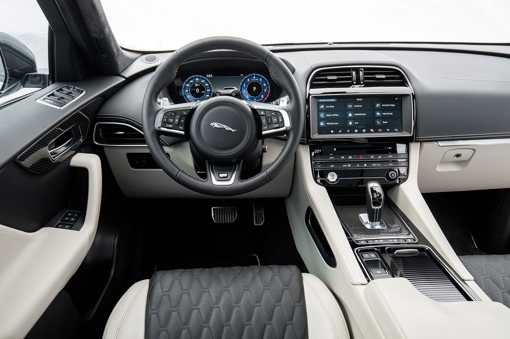 Jaguar F-Pace SVR interior