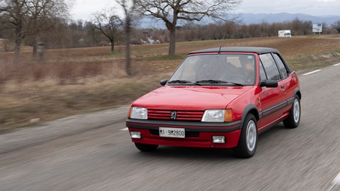 Peugeot 205