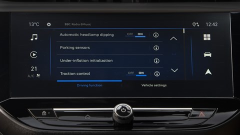 Vauxhall Corsa - infotainment