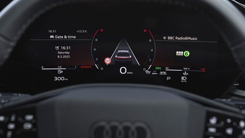 Audi SQ5 review - digital instruments