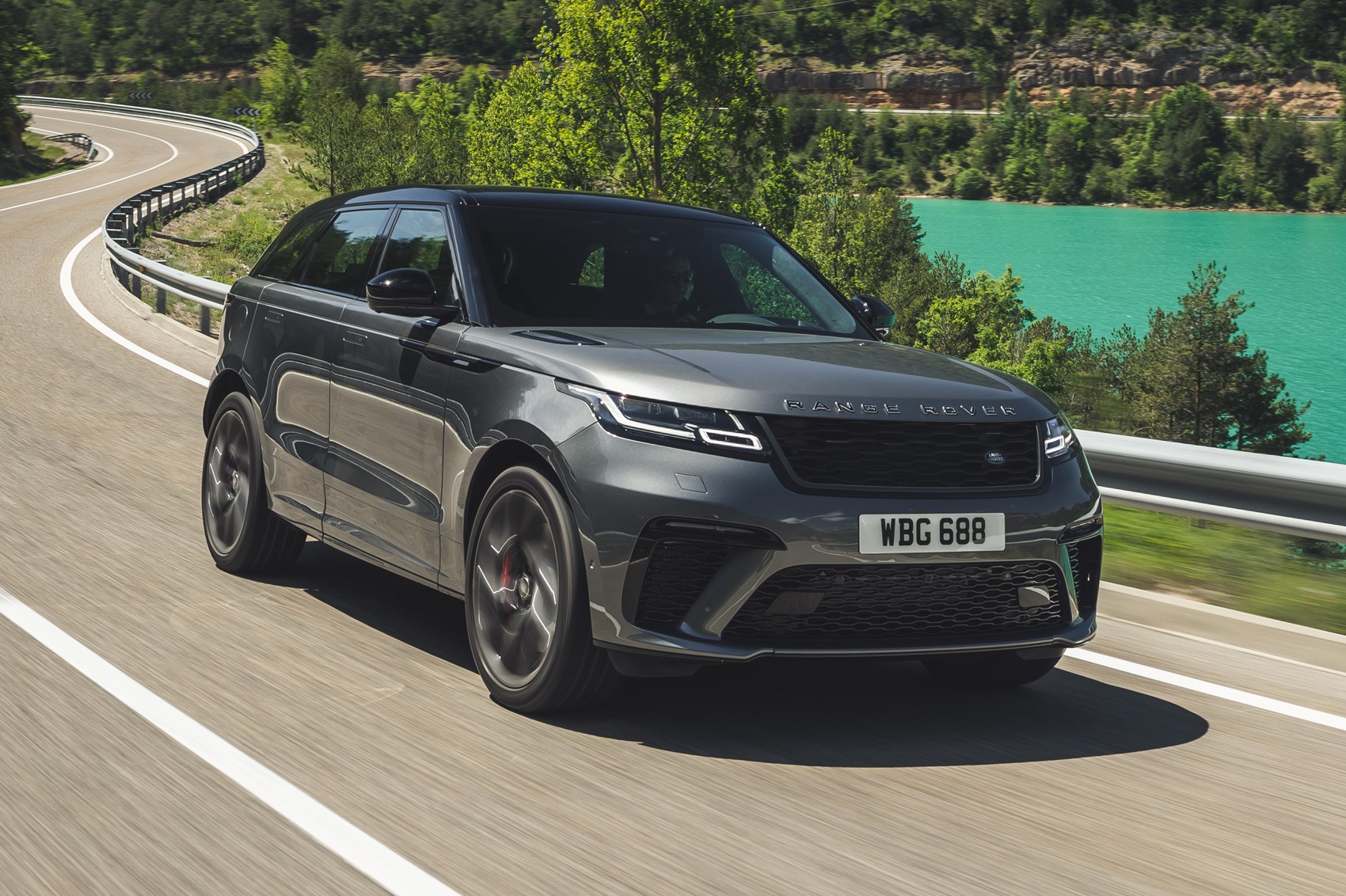 Espectacular Destino Comprometido Range Rover Velar SVAutobiography Dynamic (2019) review: V8 punch | CAR  Magazine
