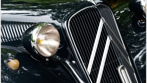 Driving the classics: Citroen Traction Avant review