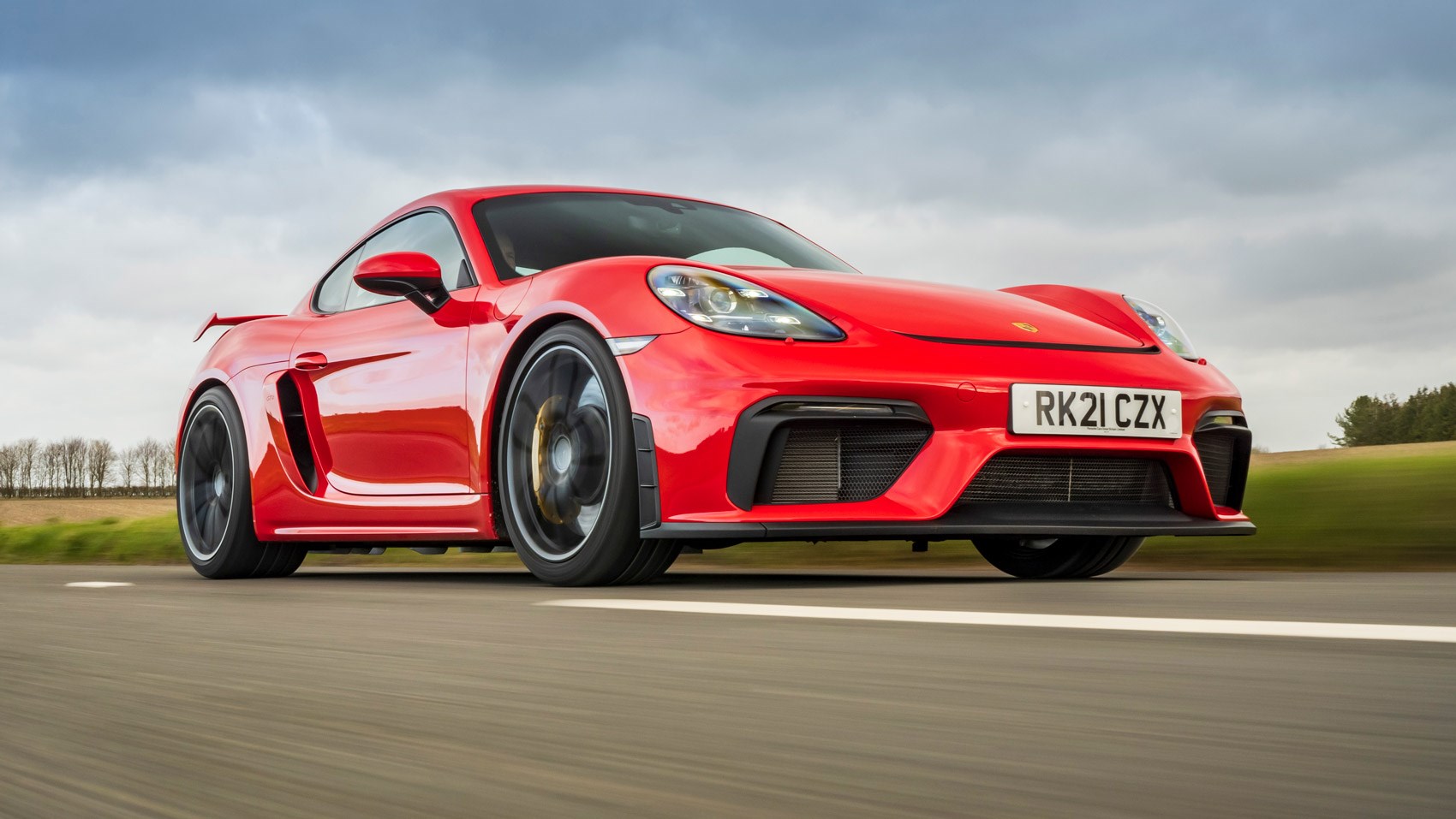 cayman gt4 front tracking