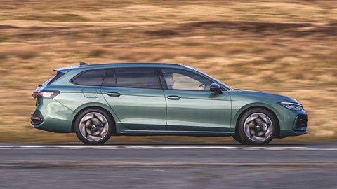 Volkswagen Passat Estate profile driving